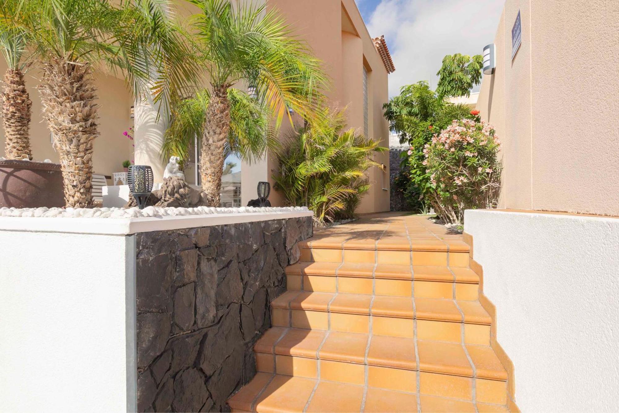 My Island Escape - Sea Views - Private Pool, Sauna Puerto de Santiago  Bagian luar foto